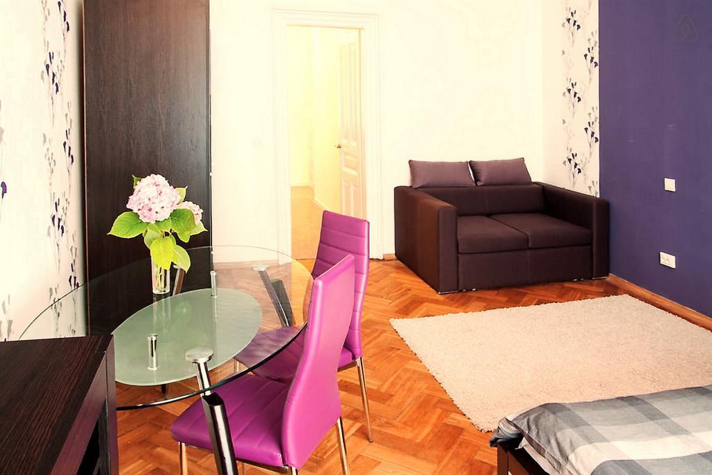 Apartment In The Centre Of Lviv Exterior photo